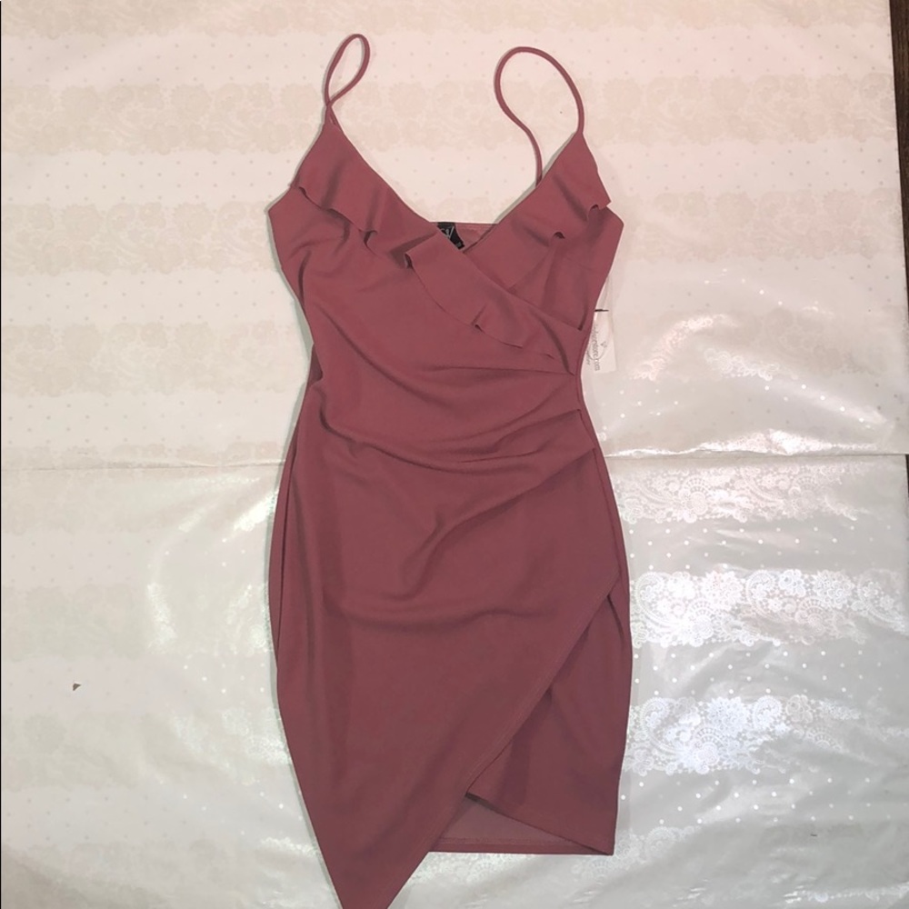Dress - Picture 3 of 5